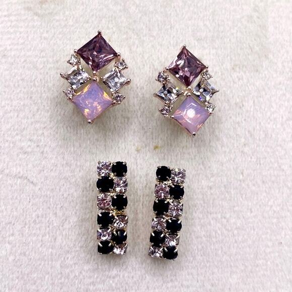 Lot of Two VTG Pairs Of Sparkly Rhinestones Earrings - Picture 1 of 4